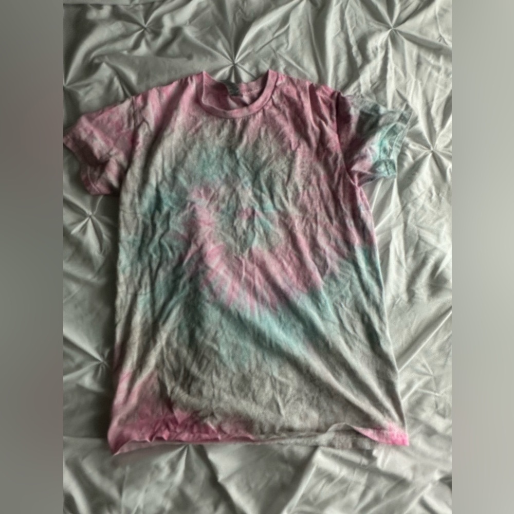 Women’s Adult Tie Dye Hawaiian Shirt Maui Hawaii HI